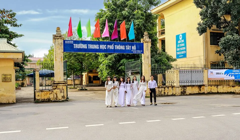 Hoạt Động Ngoại Khóa: "Sân Chơi" Phát Triển Toàn Diện