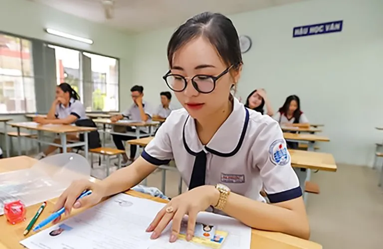 Tìm kiếm sự giúp đỡ khi cần thiết
